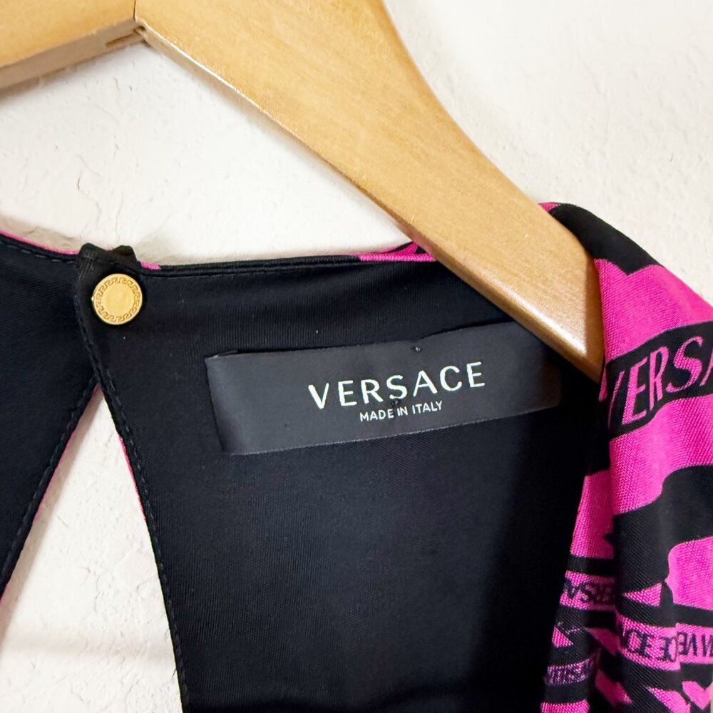 Versace Monogram Ruched Pink Mini Dress Size 42 - Picture 4 of 8